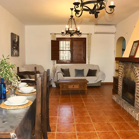 Holiday home Casa La Herriza Larga De Vallesol Rent *